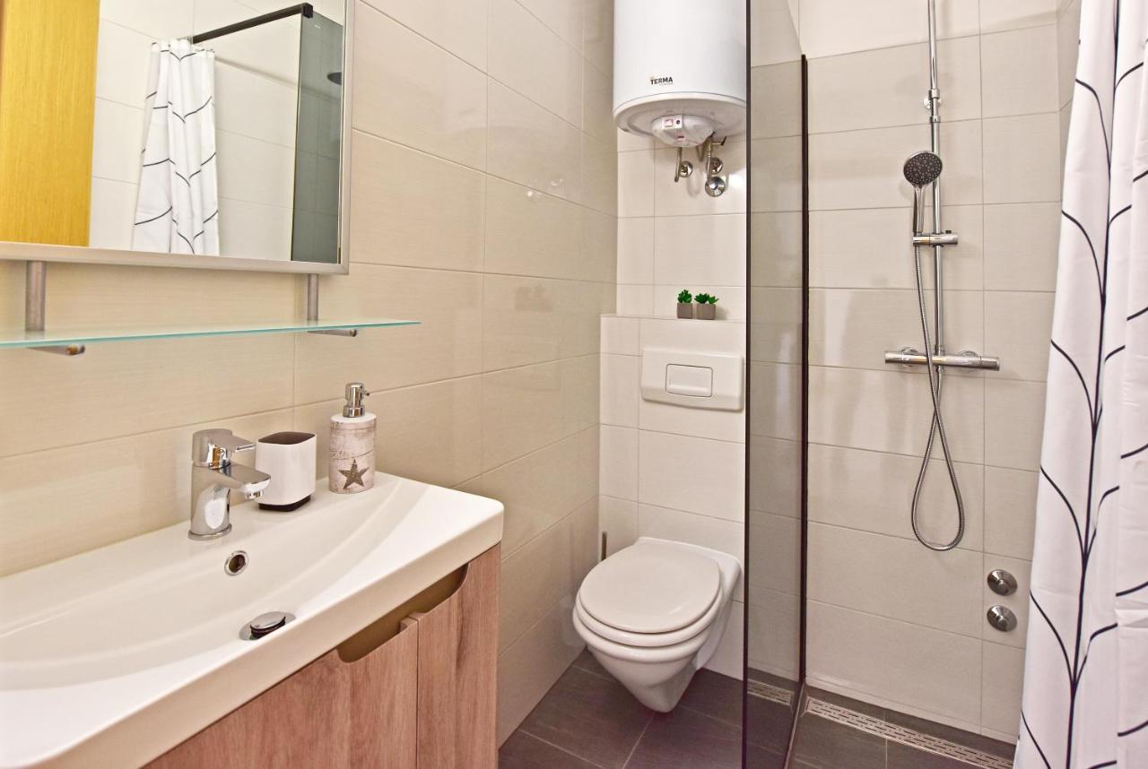 Apartments Elin Sofia ポレッチ エクステリア 写真
