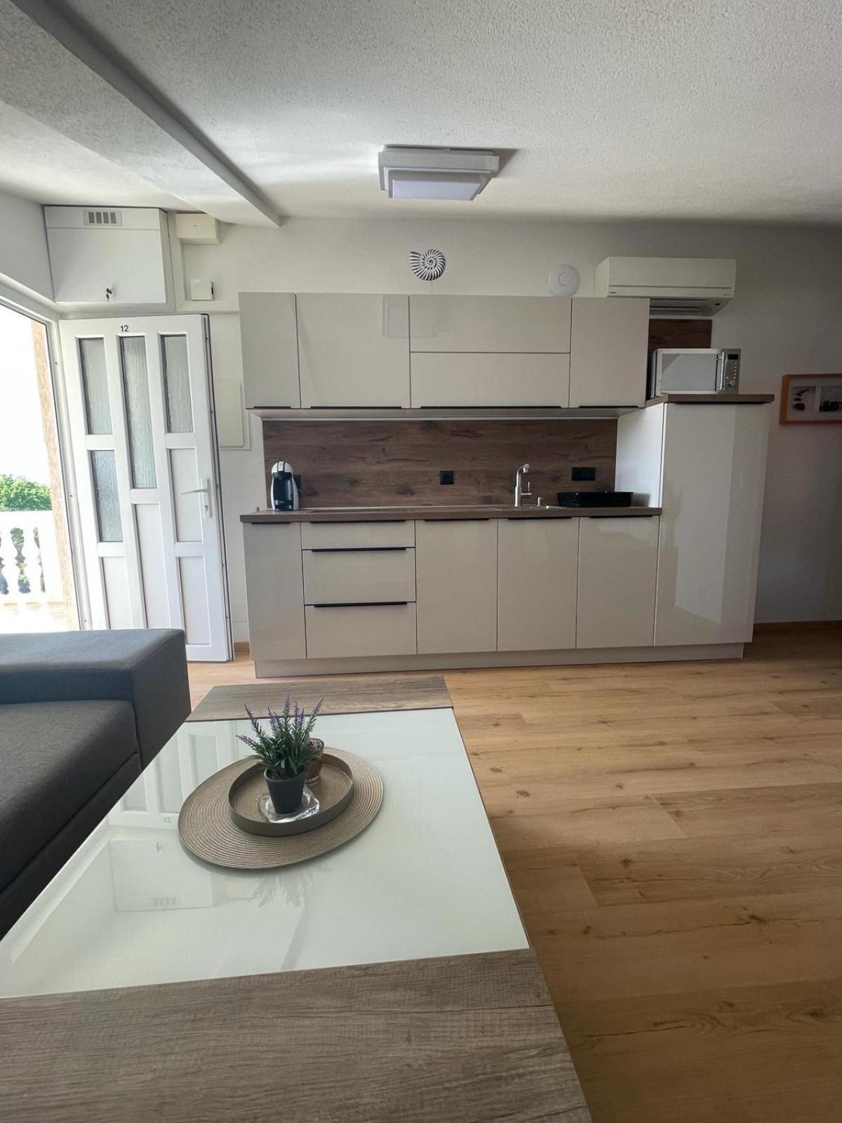 Apartments Elin Sofia ポレッチ エクステリア 写真